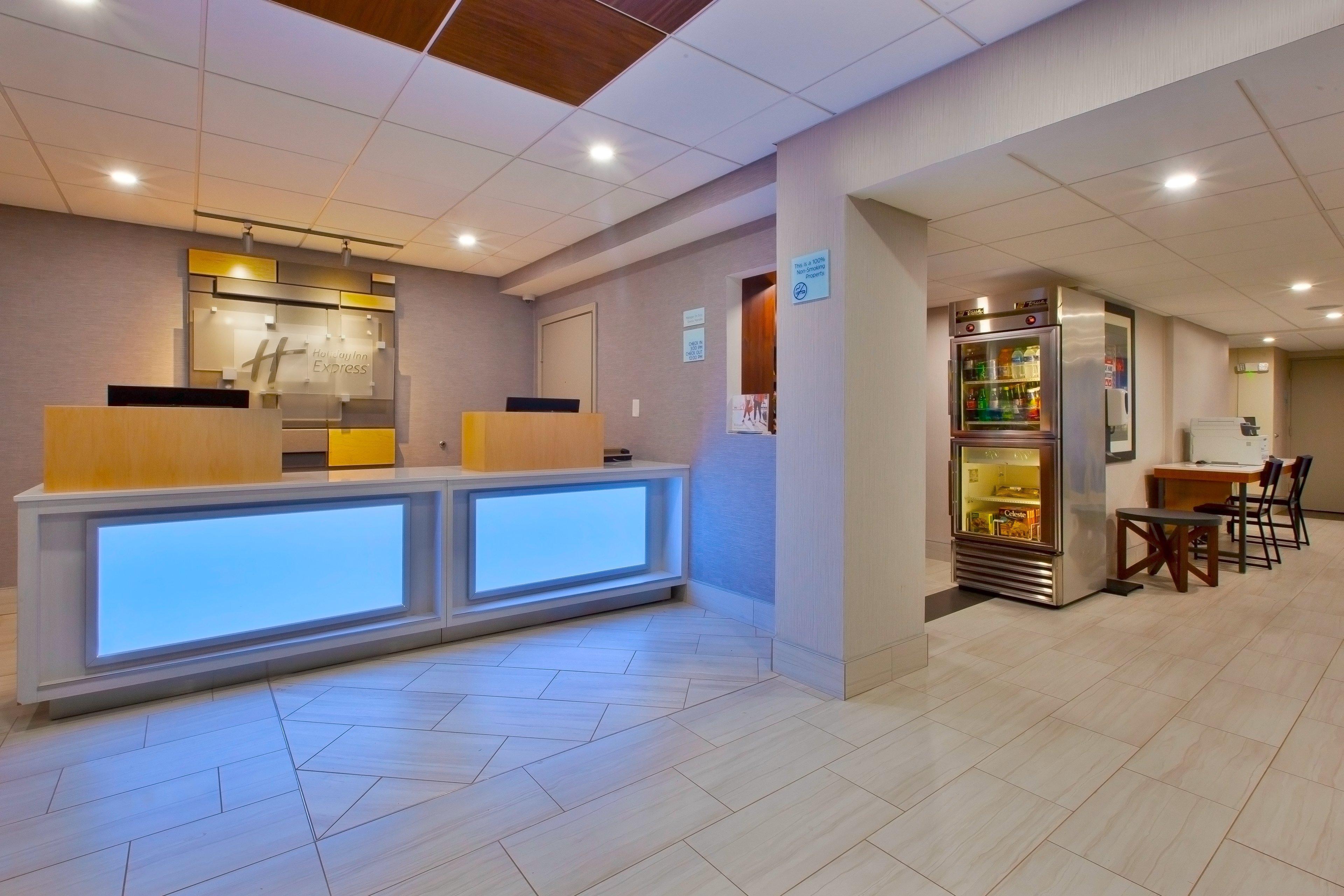Holiday Inn Express Fairfax-Arlington Boulevard By Ihg Exteriör bild